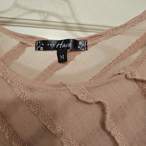Semi-sheer batwing blouse M - Picture 2 of 9